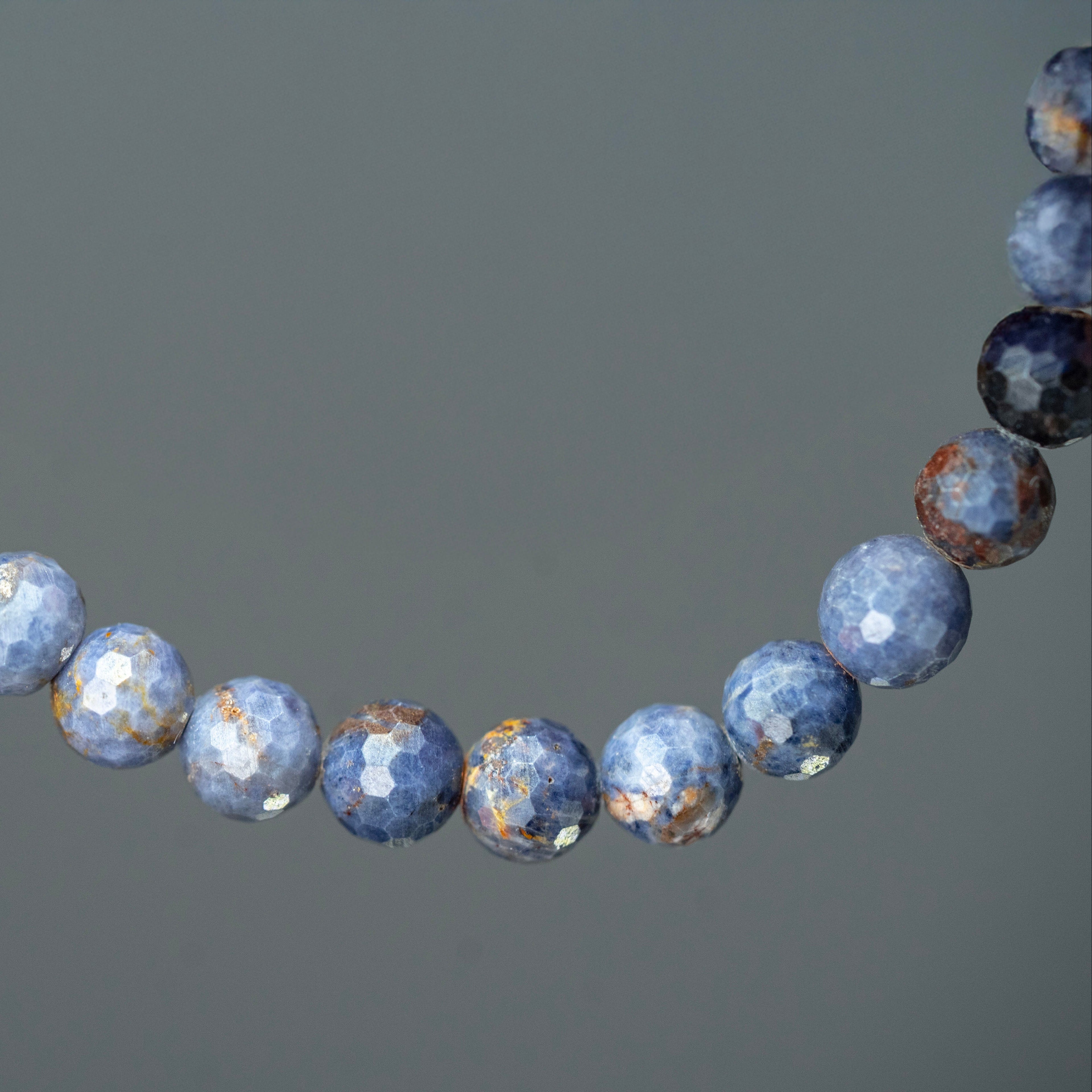 Pulsera zafiro facetado