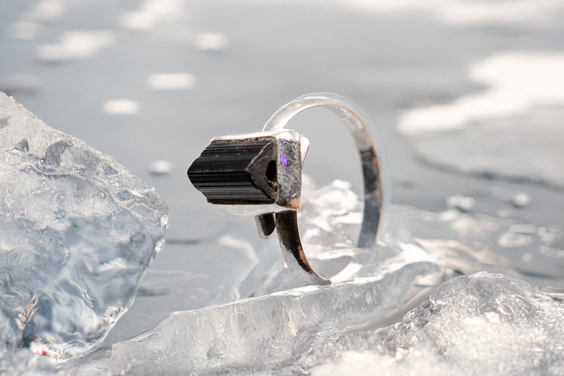Anillo de Turmalina chico en plata - Imagen 3
