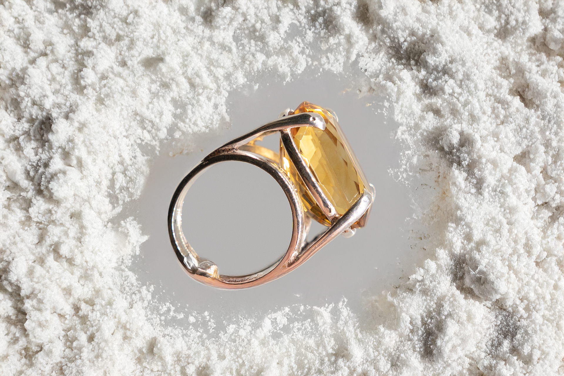 Anillo de citrino grande en plata - Imagen 4