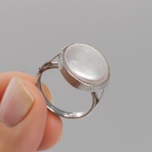 Anillo de perla en plata
